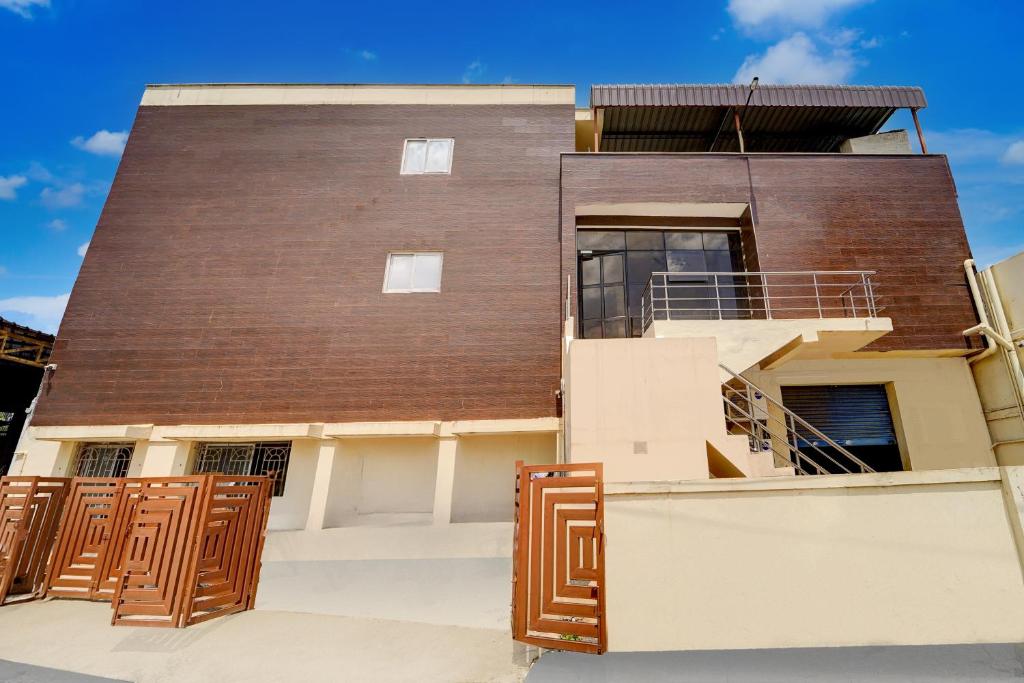 Classic Homes Formerly Krish Castle Mens PG