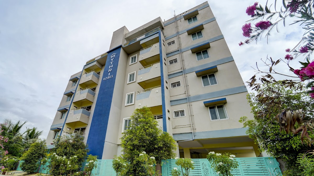 Stanza Living Quimper House | Gents PG in Saravanampatti