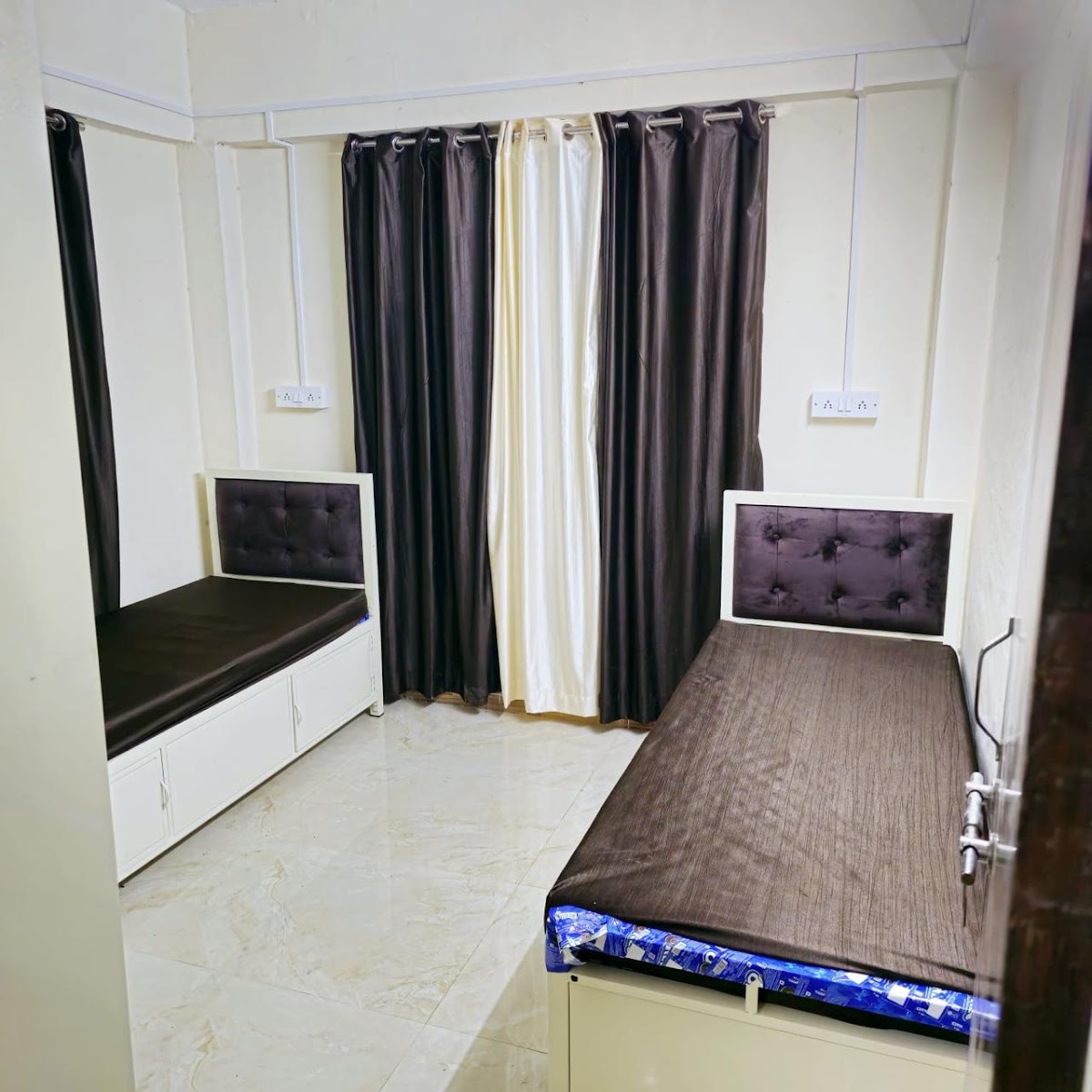 Andheri Heaven|Best PG Service For Boy-Boys PG/Paying Guest in Andheri East-PG For Working Boys in Andheri East Near Station – Boys PG in Mumbai preview photo 1