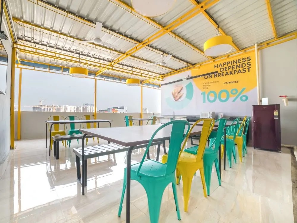Stanza Living Vernier House | Ladies PG in Narsingi – Girls PG in Hyderabad preview photo 2