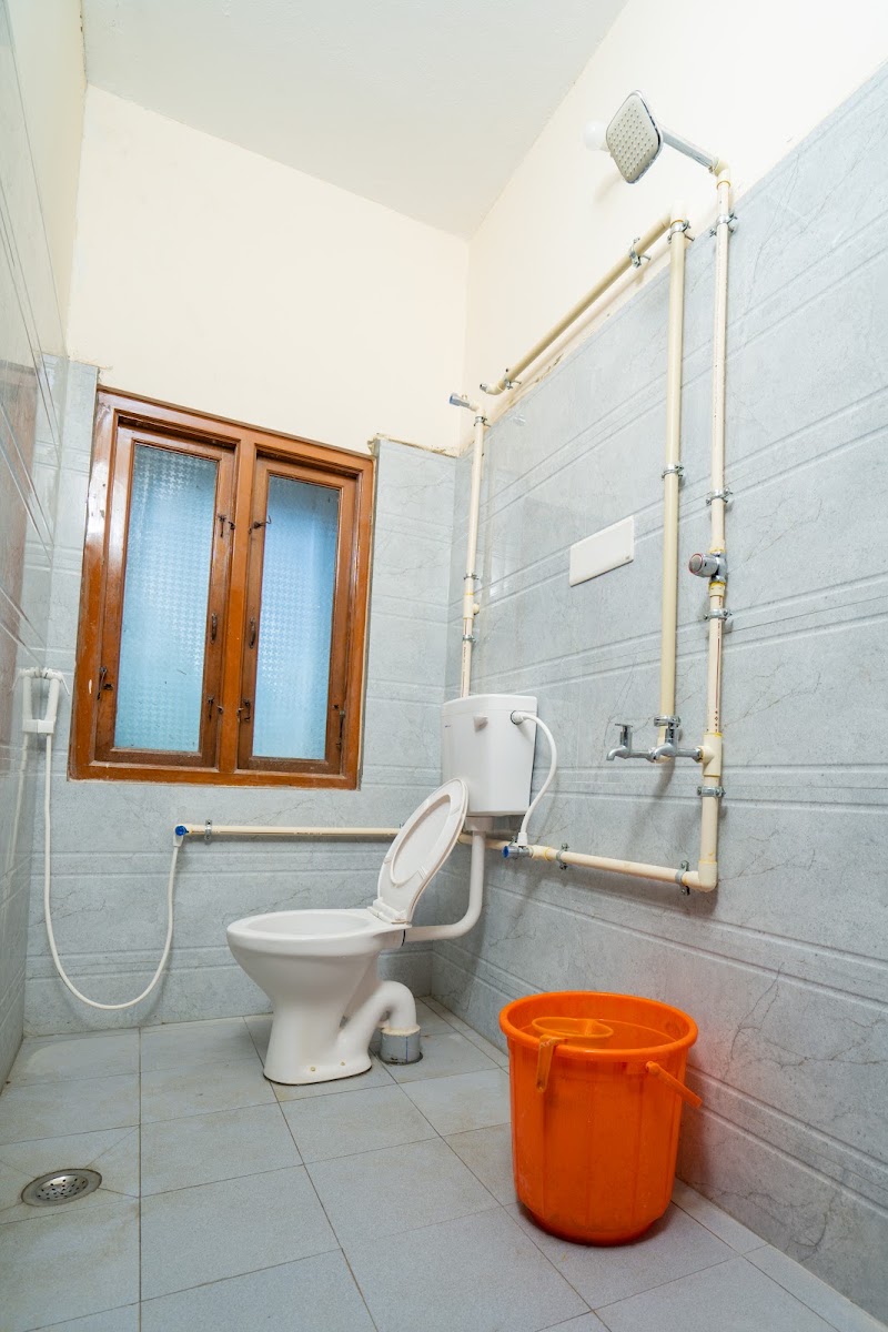 AR Mens Hostel - SS Colony – Boys PG in Madurai preview photo 1