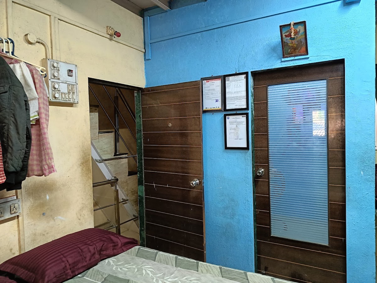 St Mary's Dormitory for Gents 3500/- TV+High Speed Wifi+RO preview 1