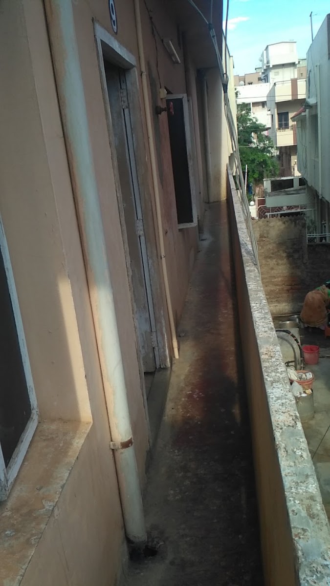 Srinivasa Boys Hostel – Boys PG in Guntur preview photo 2