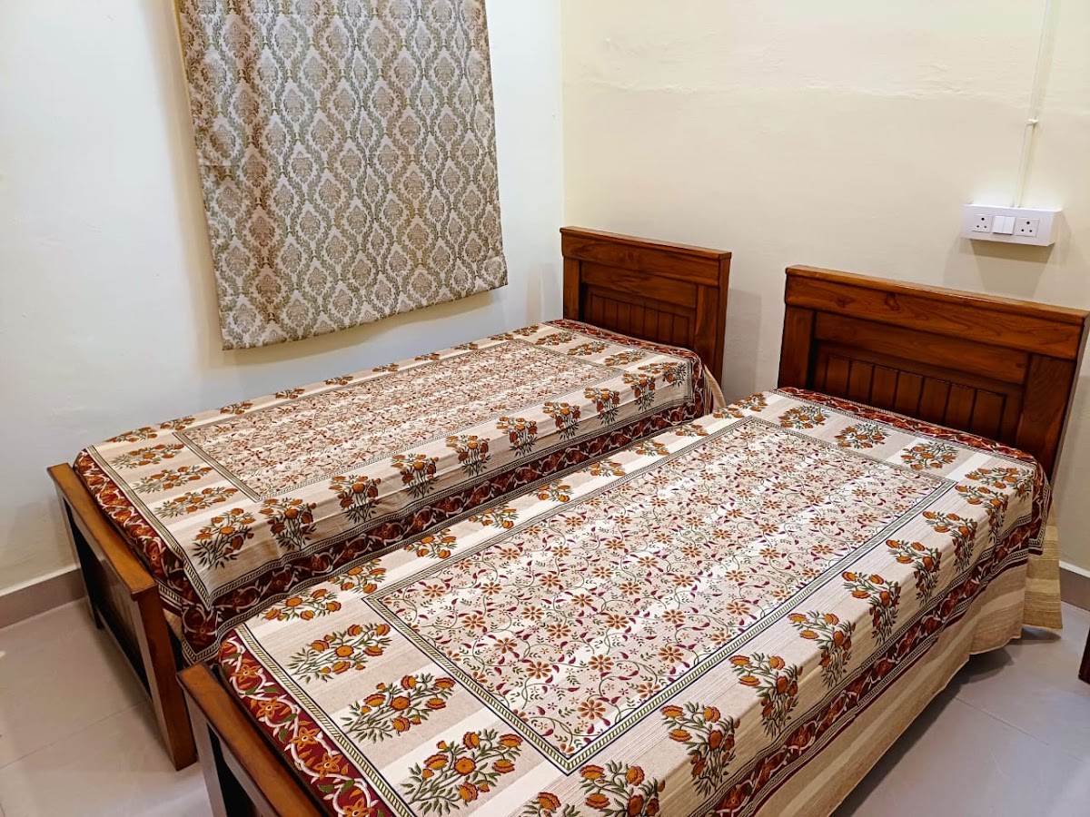 Santhoshi PG Accommodation preview 1