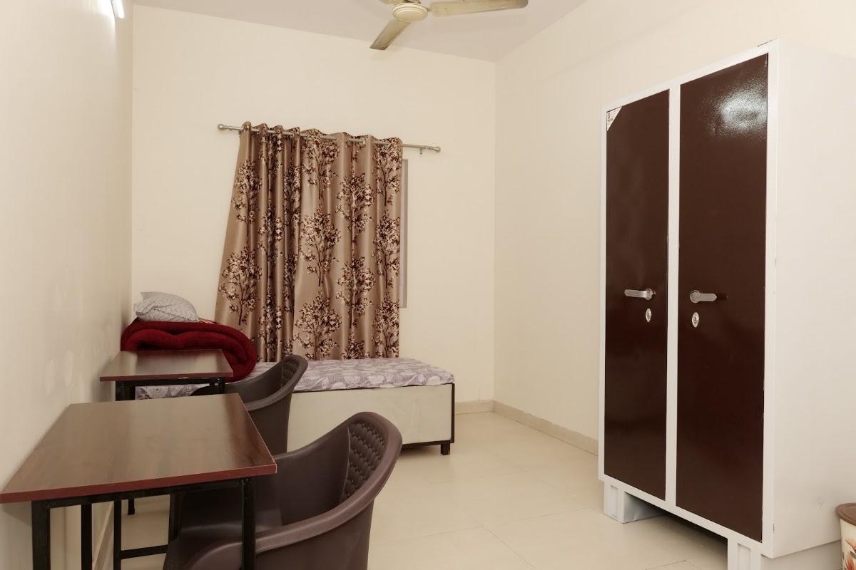 Chandrabadni Girls PG – Girls PG in Dehradun preview photo 2