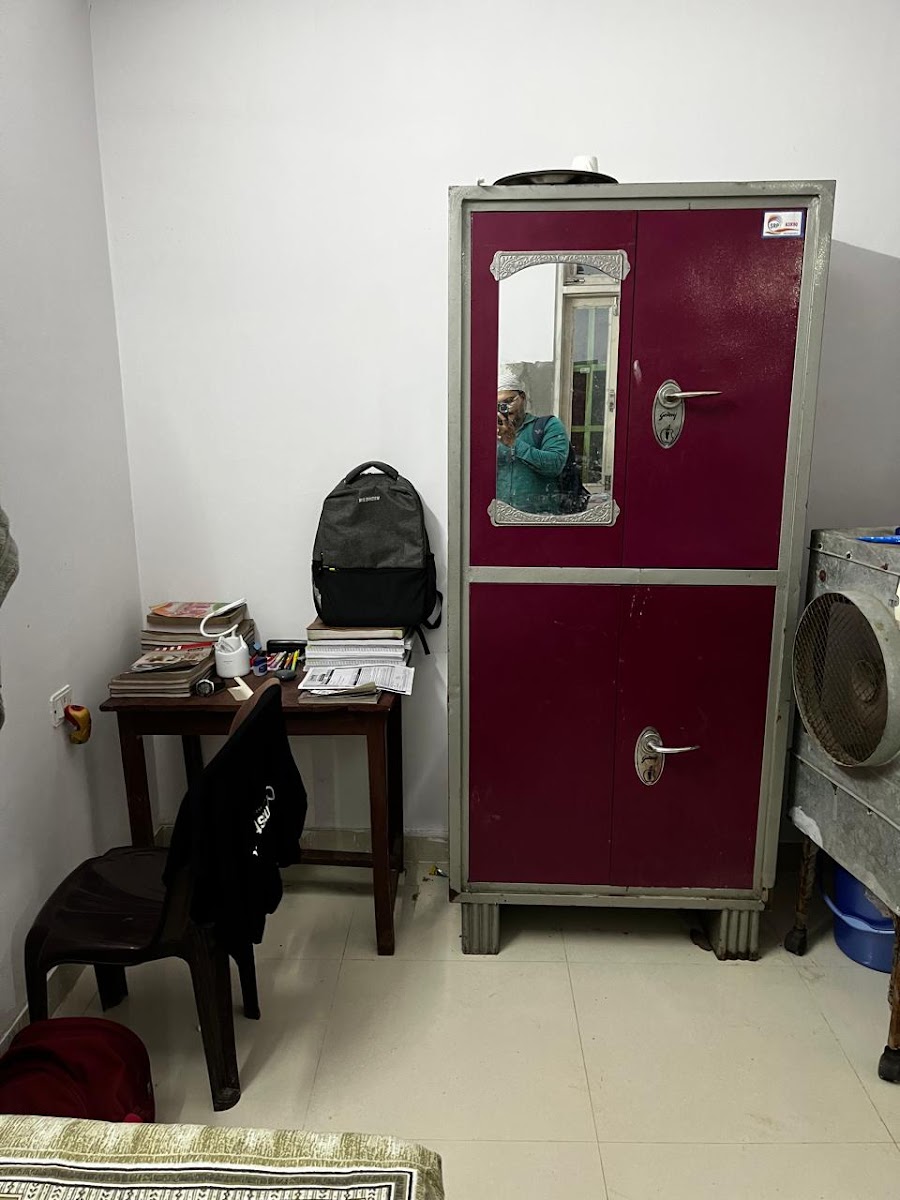 Comfort Zone Boys Hostel preview 2