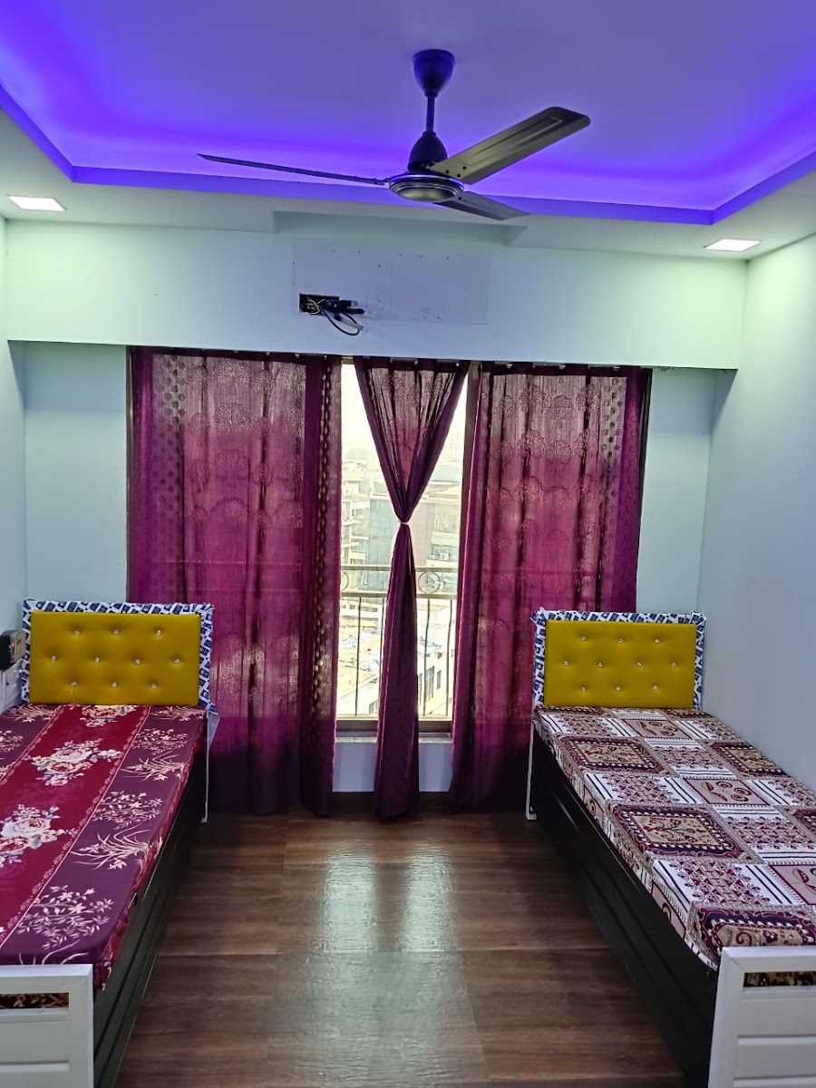 Paying Guest Mahakali Road Andheri I Best Hostel for Boy's & Girl's in Andheri preview 1