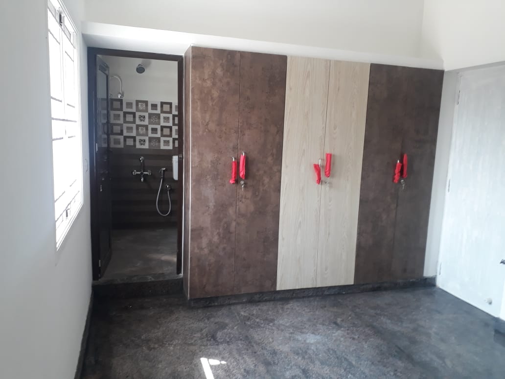 Omega- PG( Ladies)/ Ladies Hostel for Women preview 2