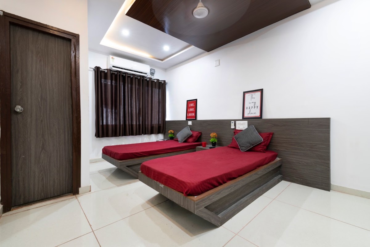 Kripal Homes PG – Co-ed in Ahmedabad preview photo 1