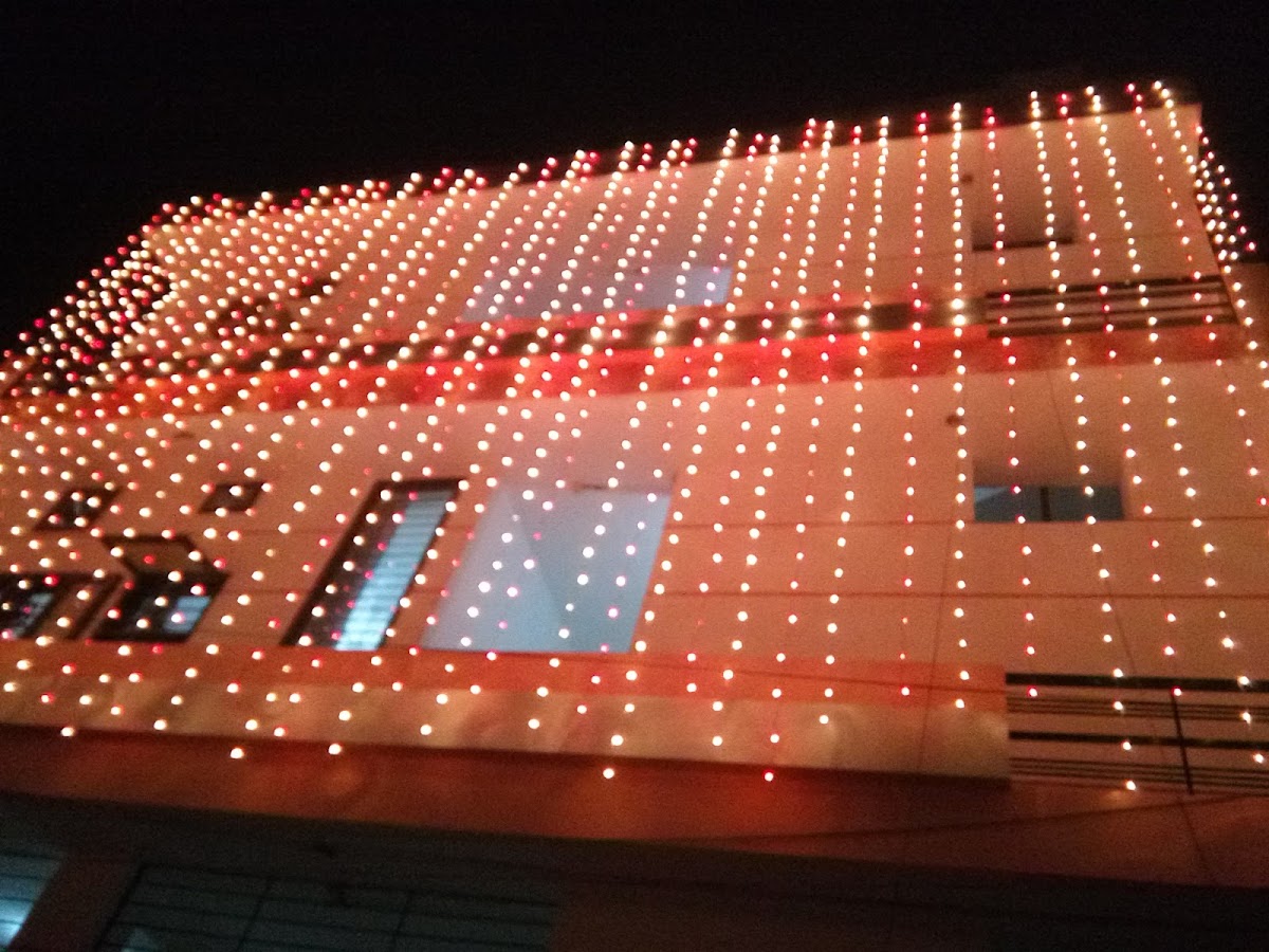 Sharma's P G Office preview 2