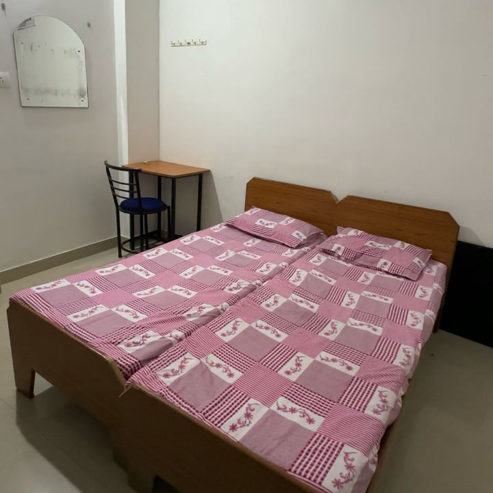 Motherhood Residence Hostel PG (Boys & Girls separate buildings) Udaipur – Co-ed in Udaipur preview photo 2