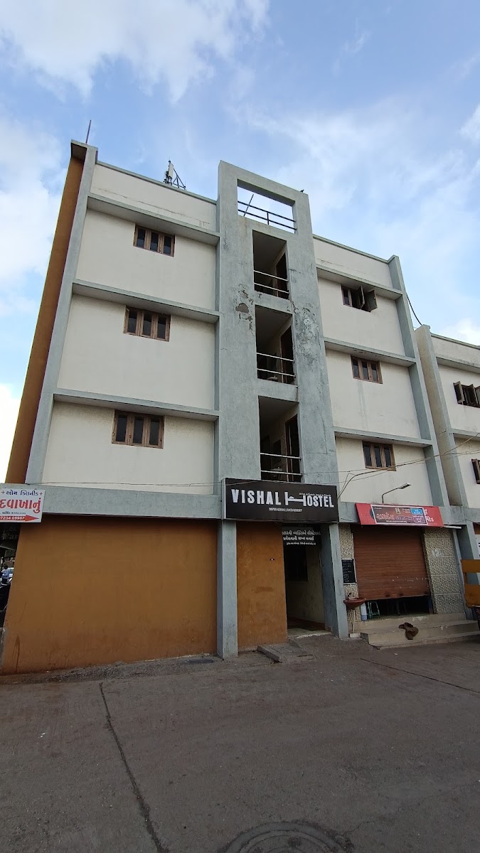 Vishal Boys Hostel – Boys PG in Rajkot photo 1