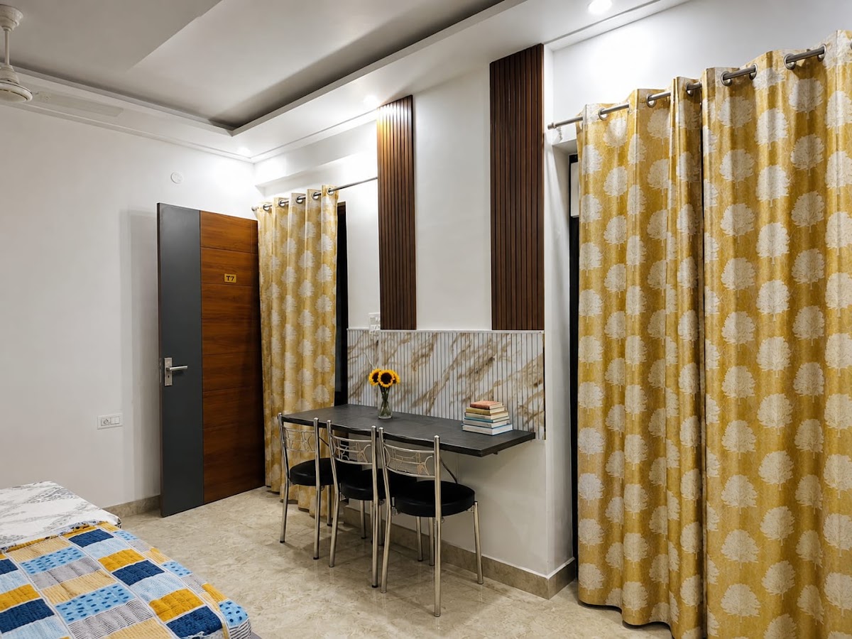 Royal Harmony Girls PG Home – Girls PG in Prayagraj preview photo 1
