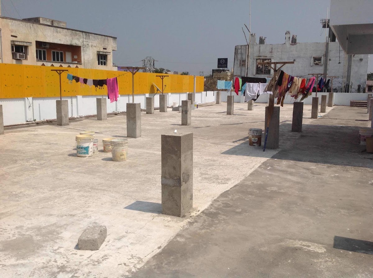 Sai Prassannanjaneya Deluxe Ladies Hostel
