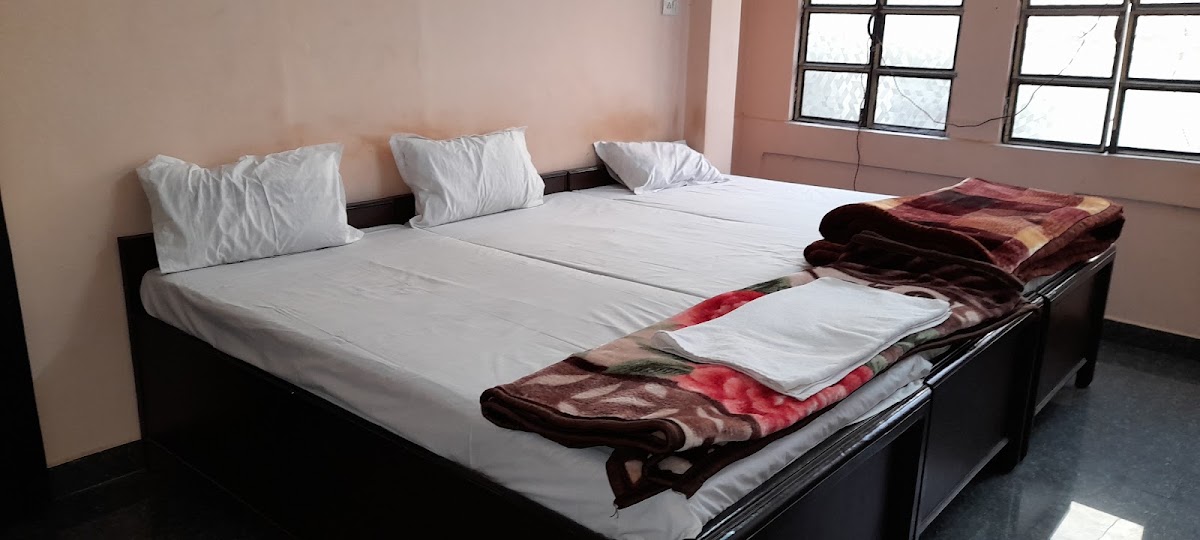 Neelmani Boys Hostel and PG preview 2