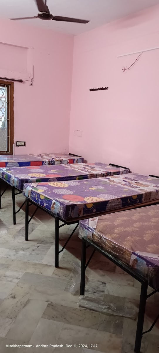 STAR STAY LADIES HOSTEL – Girls PG in Visakhapatnam preview photo 2