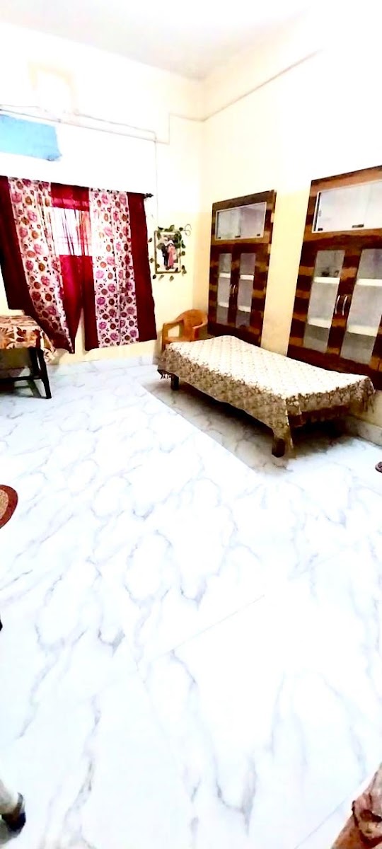 Maa Sharda Girls Hostel – Girls PG in Varanasi preview photo 1