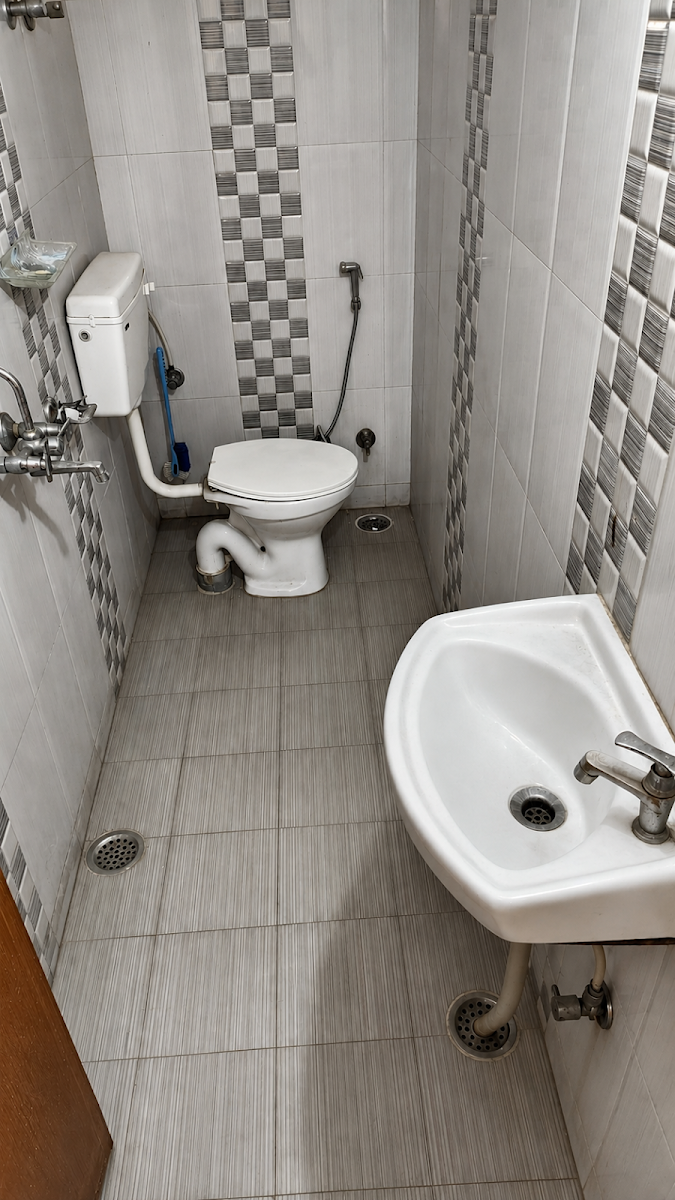 PG in Aliganj Lucknow - Boys pg in Lucknow Aliganj - Nitin Pg preview 1