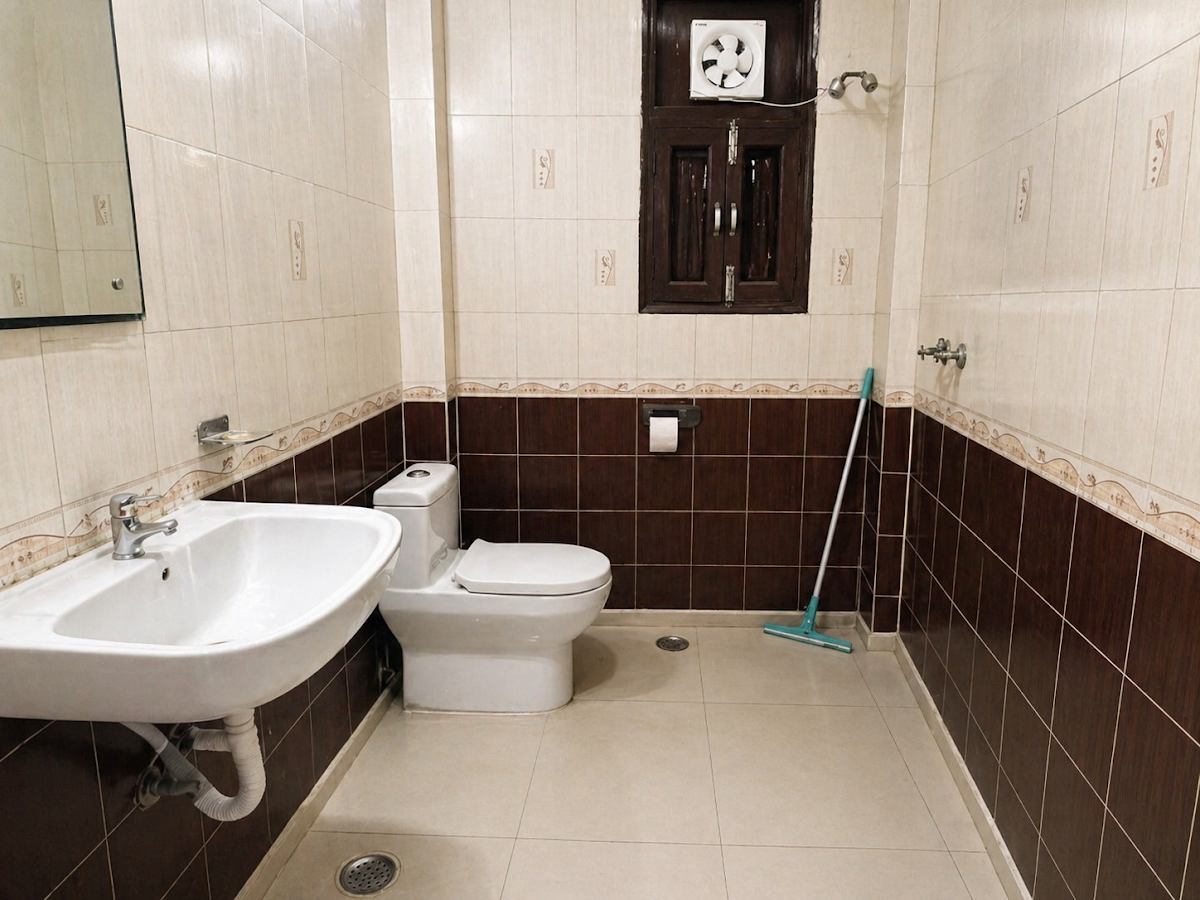 Townhouse Girls PG Noida sector 50 preview 2