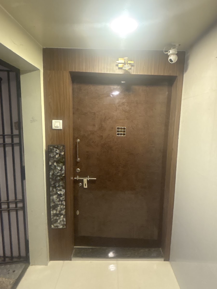RealStay - Nagindas Mansion - Girls PG – Girls PG in Mumbai preview photo 2