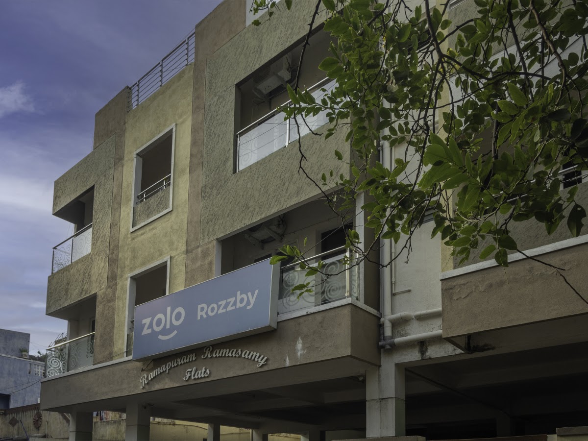 Zolo Rozzby – Co-ed in Chennai photo 1