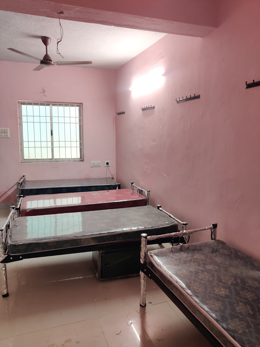 Amman Men's PG Hostel, Koyambedu, Virugambakkam preview 1