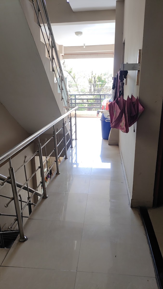 Ganpati Girls Hostel – Girls PG in Bhopal preview photo 1