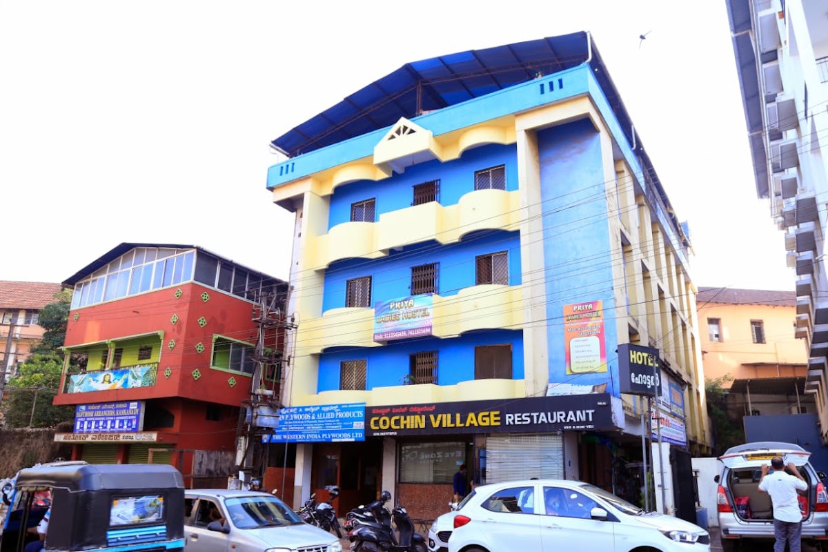 Royal Inn Boys Hostel – Boys PG in Mangaluru photo 1
