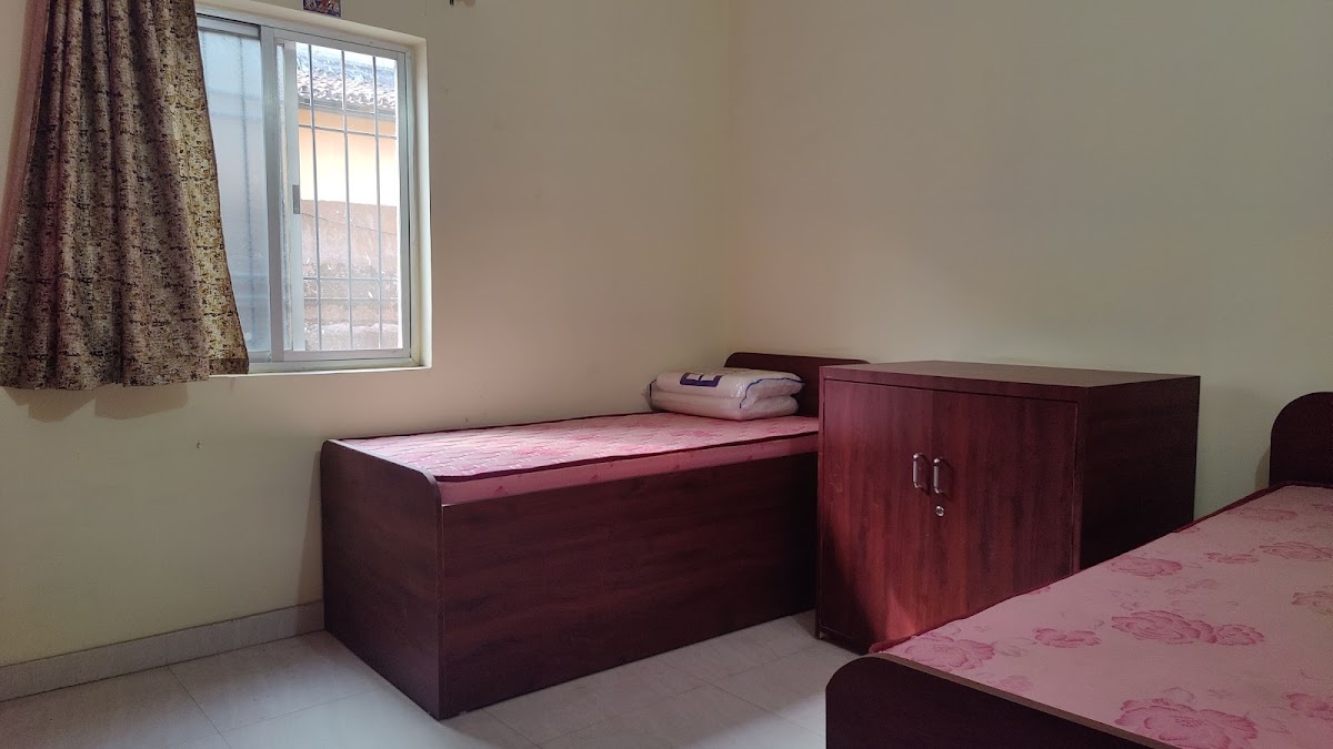 Krishna girls lodge