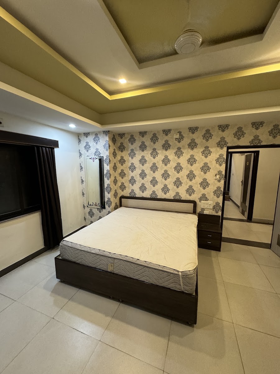 Shree Swastik Girls Hostel