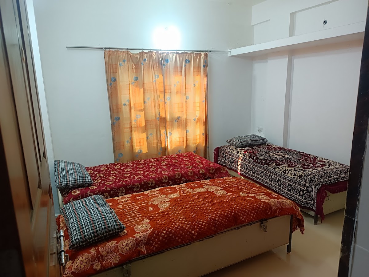 White Sparrow Girls Hostel