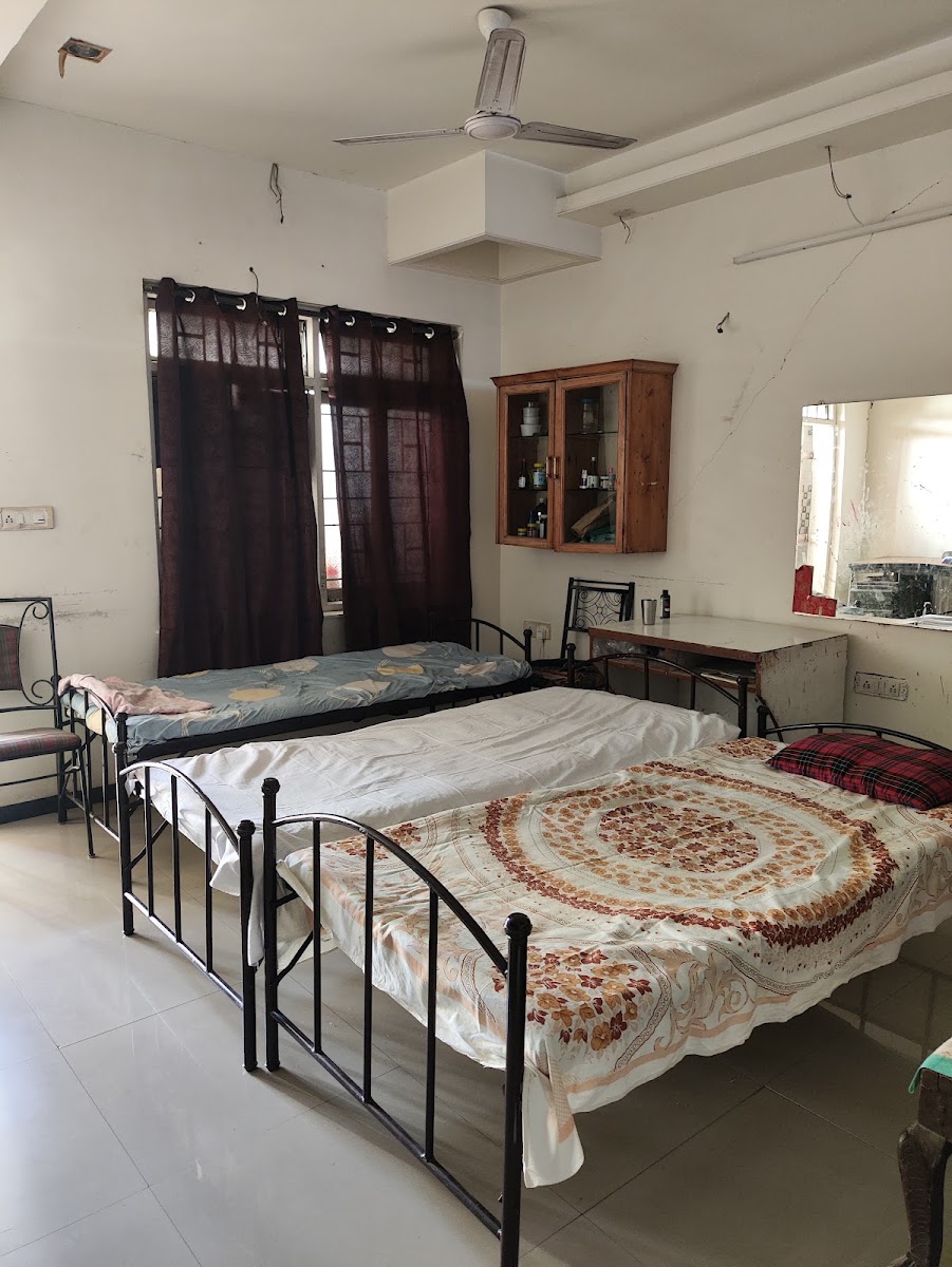 Ananya Girls Hostel - Best Girls Hostel in Nagpur preview 1