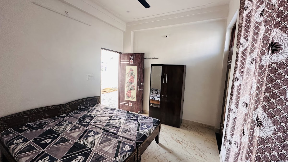Sanwariya Girls Hostel Udaipur – Girls PG in Udaipur preview photo 1