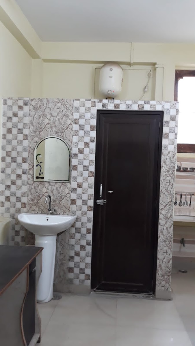 Belvedere Home Girls Hostel – Girls PG in Prayagraj preview photo 1