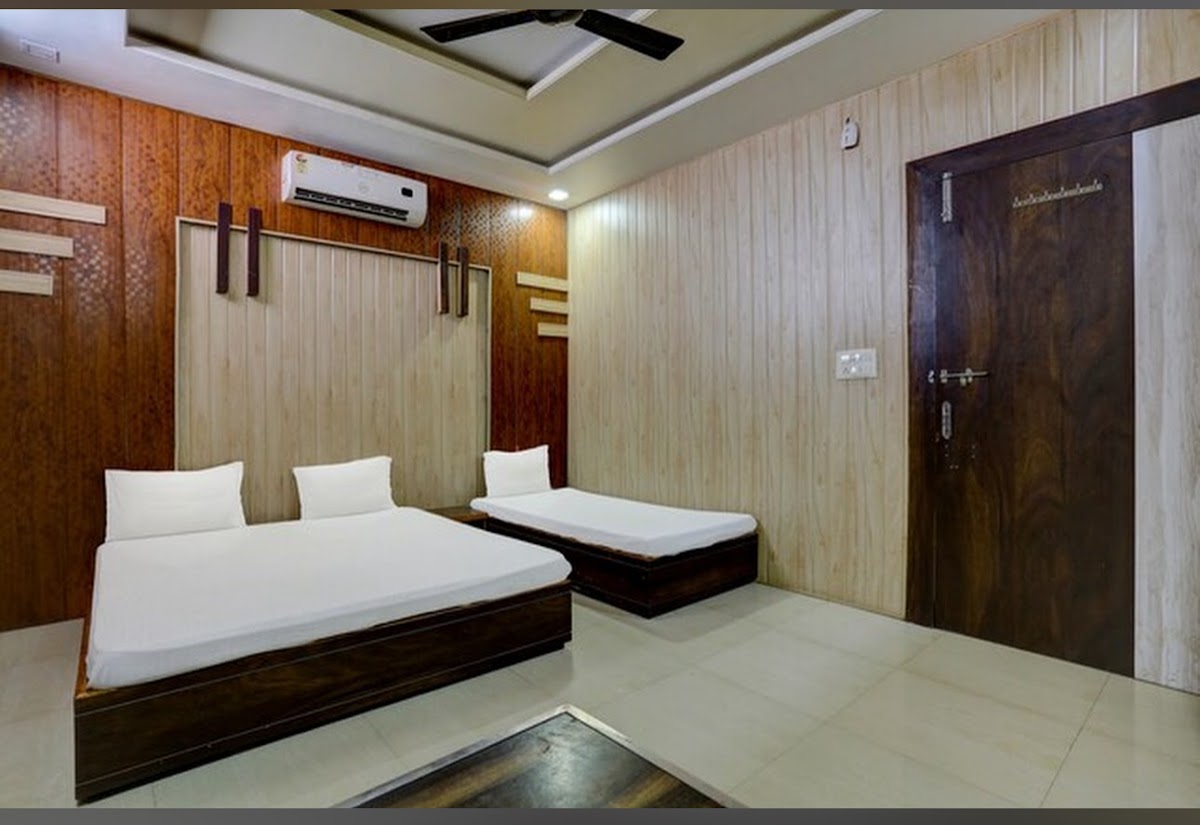 Neuron Hostels- Best Hostel for boys and girls – Co-ed in Ajmer preview photo 1