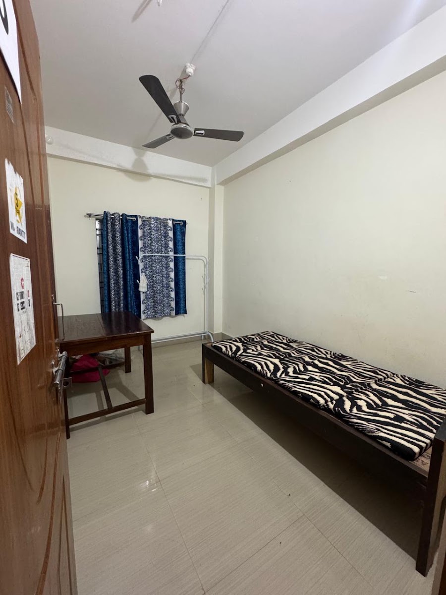 G.G GIRLS Paying Guest (pg) – Girls PG in Itanagar preview photo 1