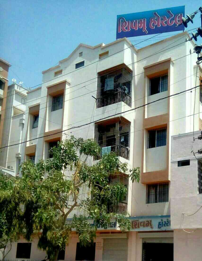 Shivam Hostel and PG in Rajkot, Paying Guest Accommodation, Hostel in Rajkot, University Road, Boys Hostel in Kalawad Road – Boys PG in Rajkot photo 1