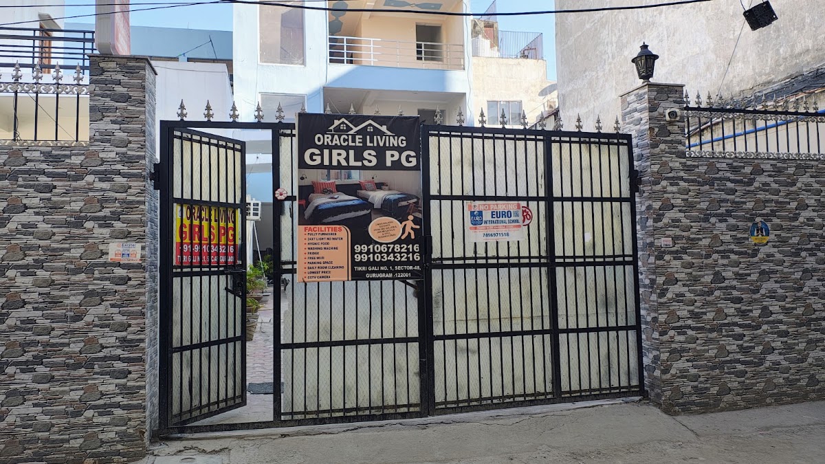 Oracle Living Girls PG – Girls PG in Gurugram photo 1