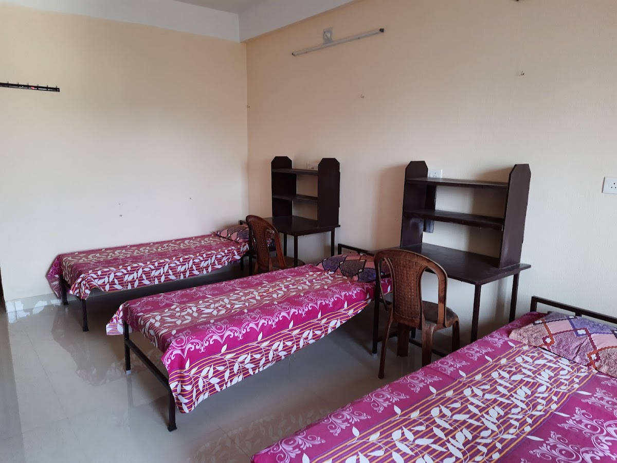 Somli Hostel preview 2