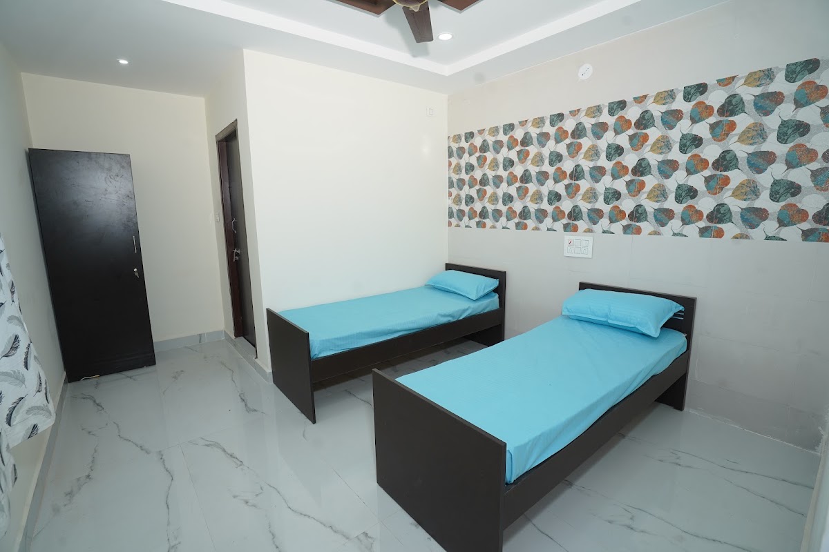 The Livin Zone – Co-ed in Hyderabad preview photo 1