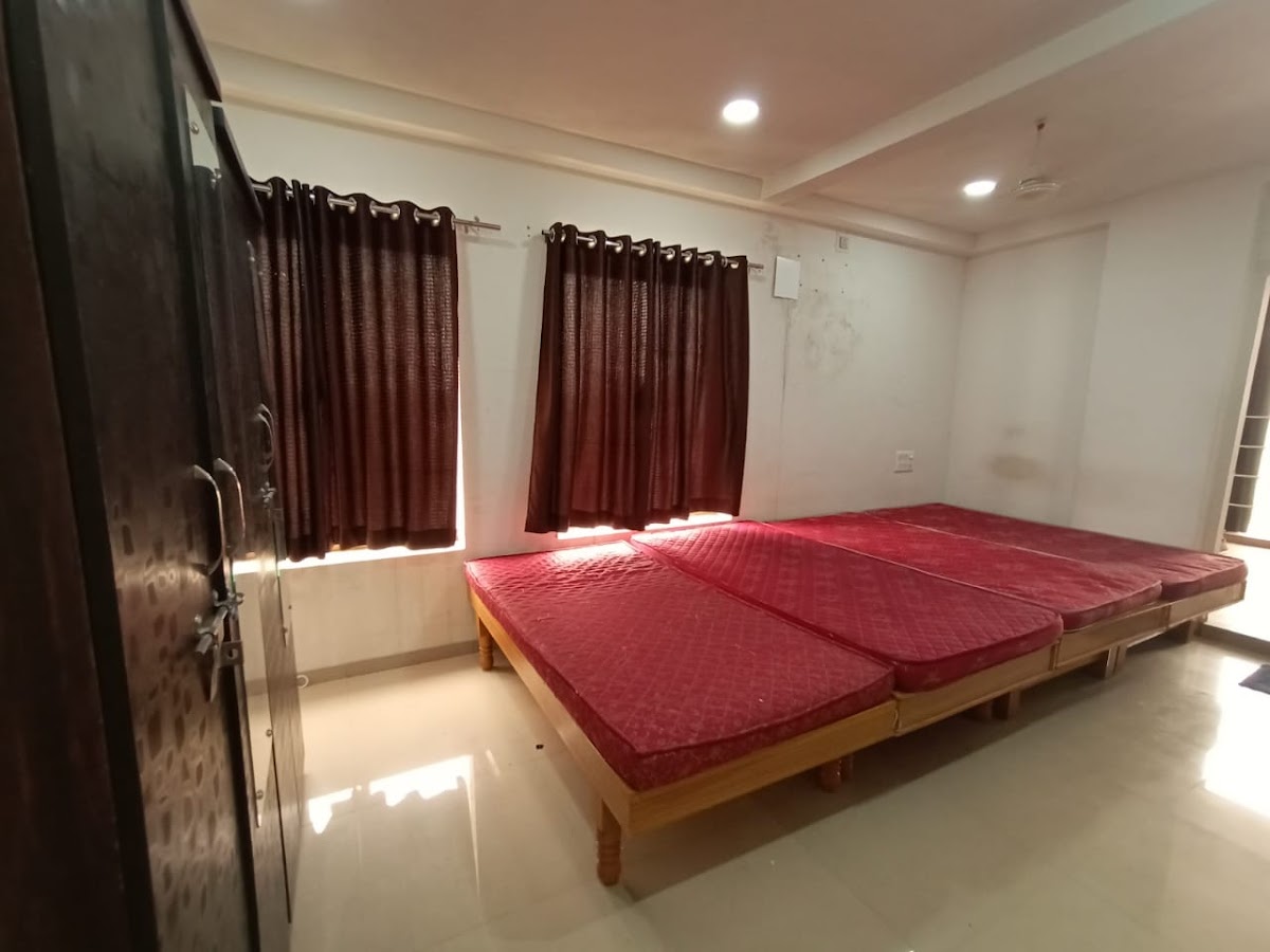 Welcome girls pg in Vadodara preview 1