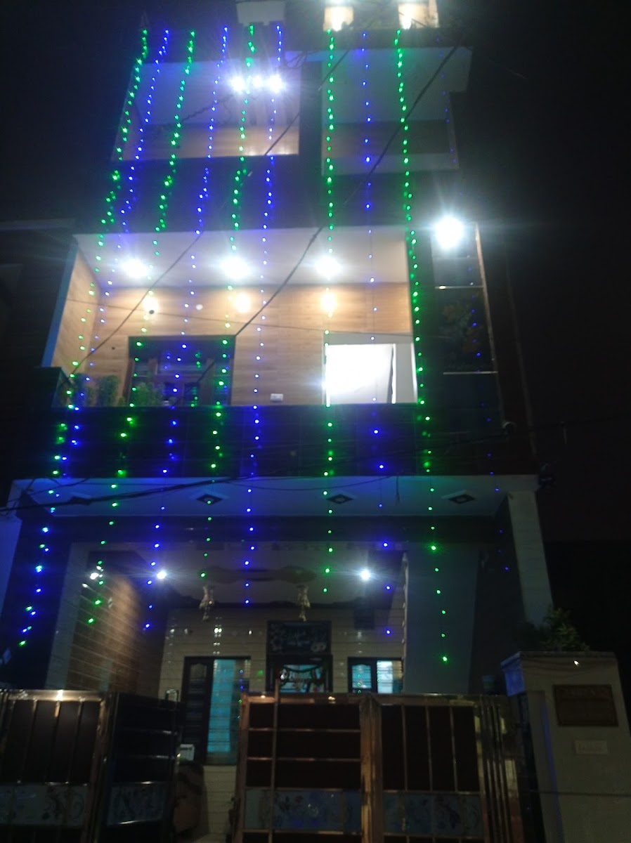 Hiranwal PG For Girls