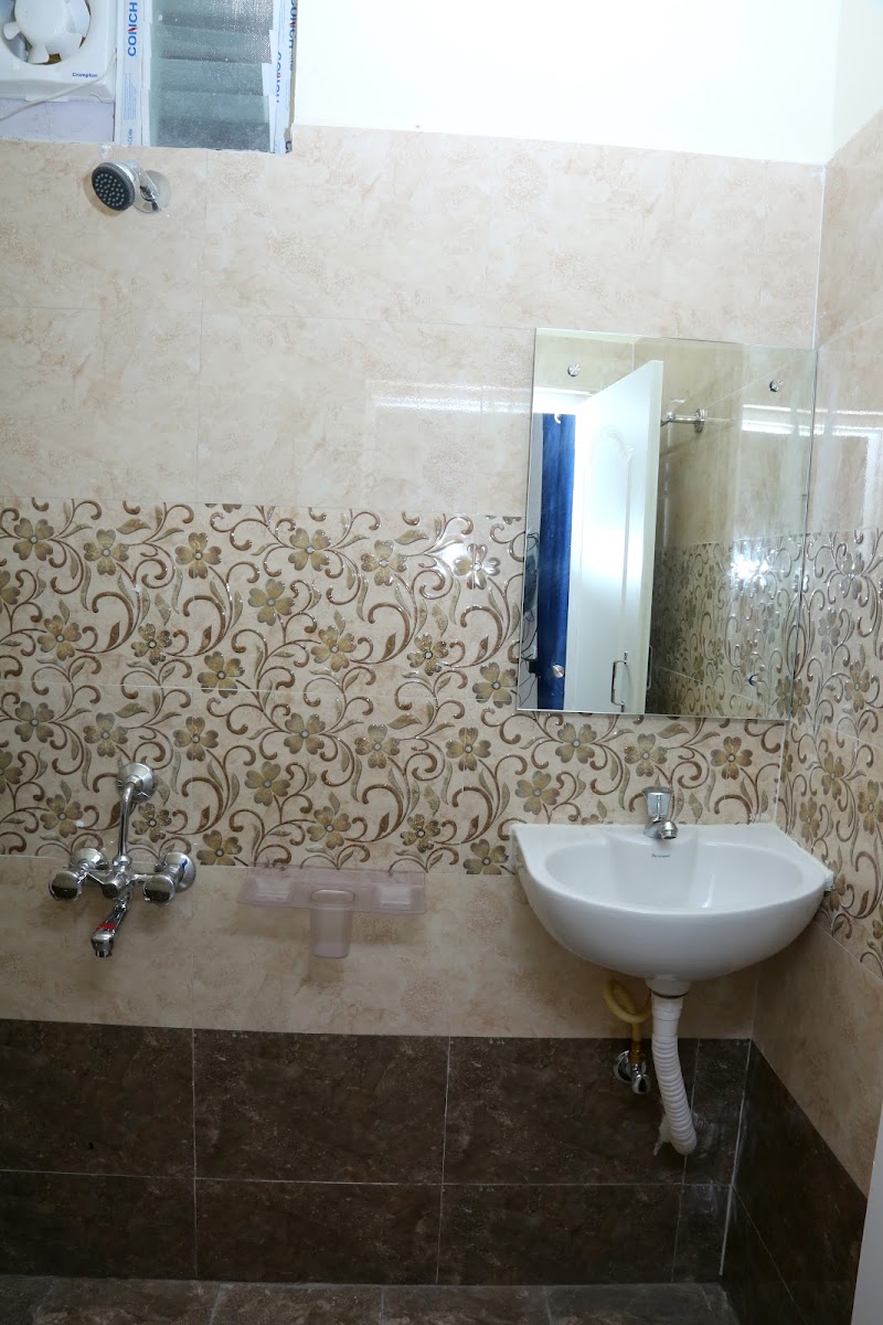 Sai Kuteer Executive P.G for Women – Girls PG in Hyderabad preview photo 2