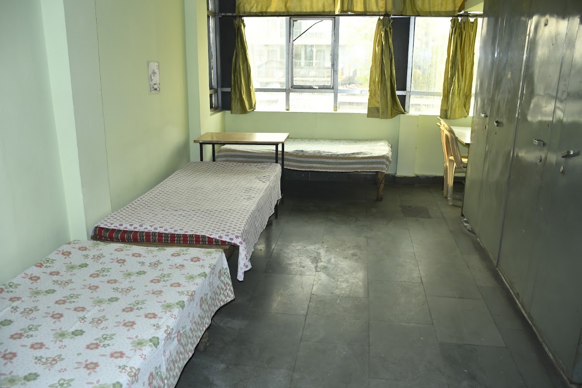 Daya Shree Marmat Boys' Hostel – Boys PG in Bhopal preview photo 1